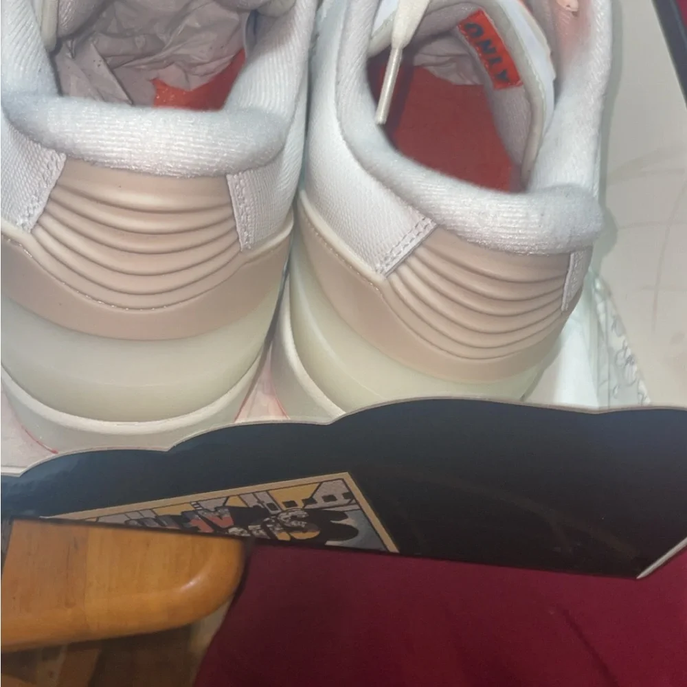 Air Jordan 2 - Picture 4 of 5